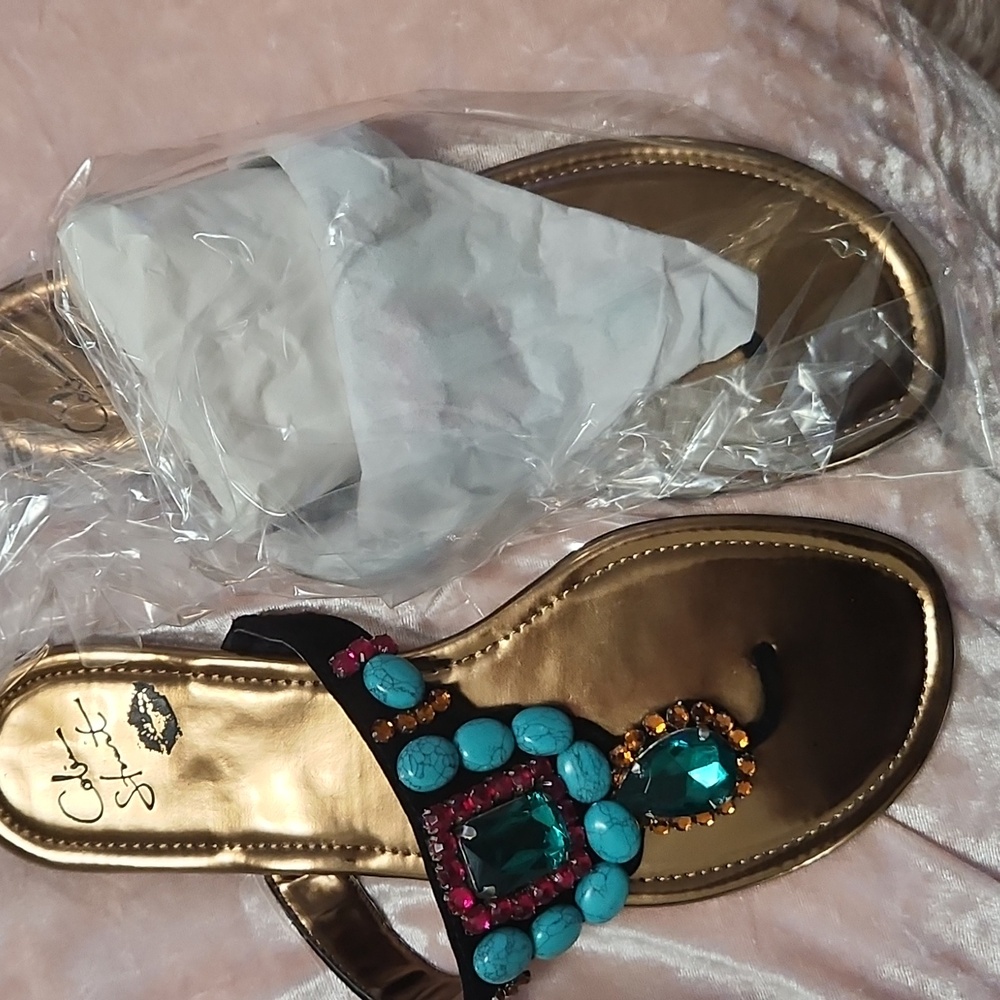 Sandals - Picture 2 of 3